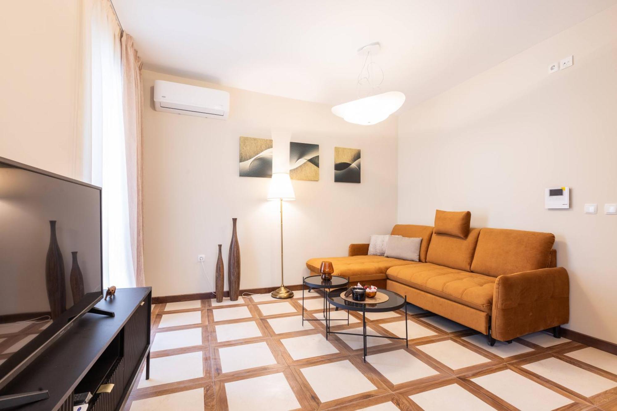 Didi'S Central Designer Apartments Sofia Exterior photo