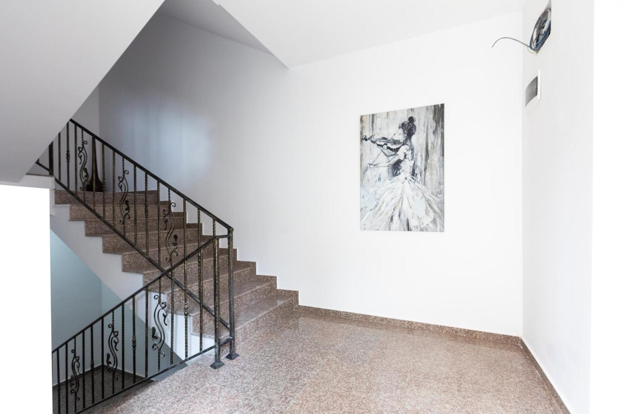 Didi'S Central Designer Apartments Sofia Exterior photo