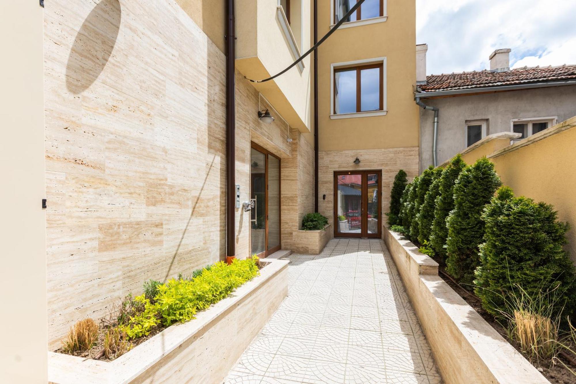 Didi'S Central Designer Apartments Sofia Exterior photo